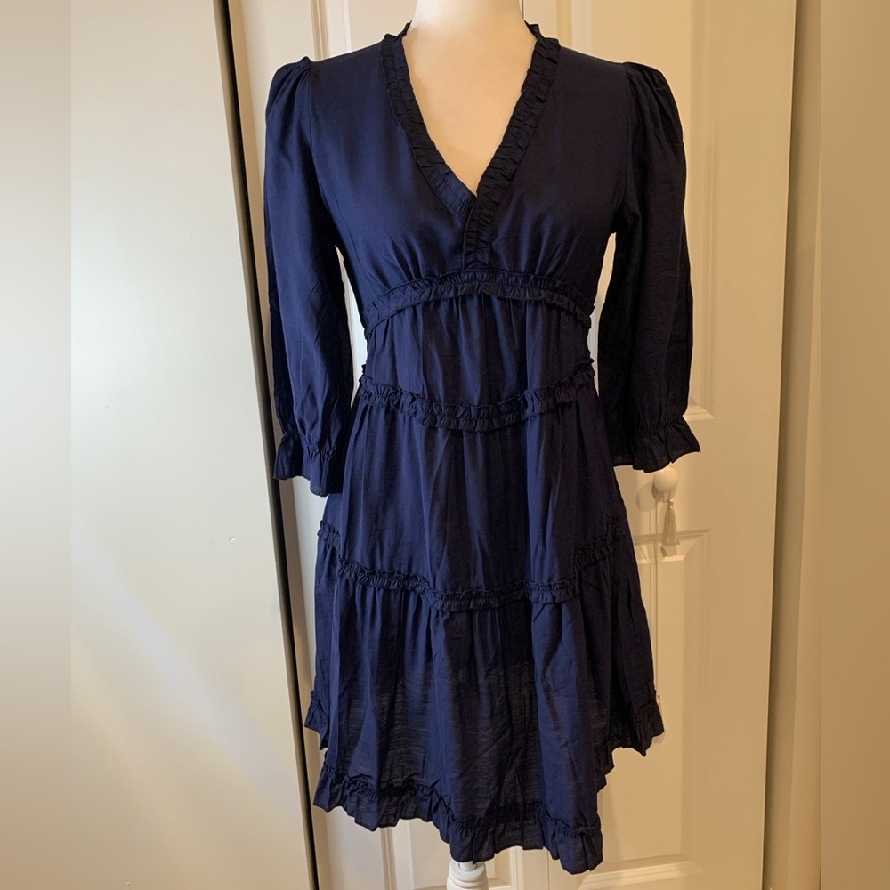 NWOT Navy Tiered 3/4 Sleeve Dress 👗
